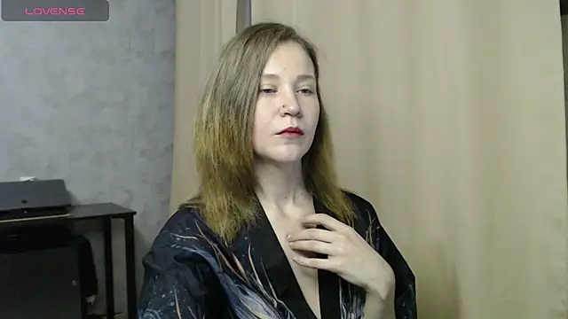 Snapshot of harpermoss chatting on October 2025 08:20:01 PM harpermoss online show from October 2025 08:20:01 PM