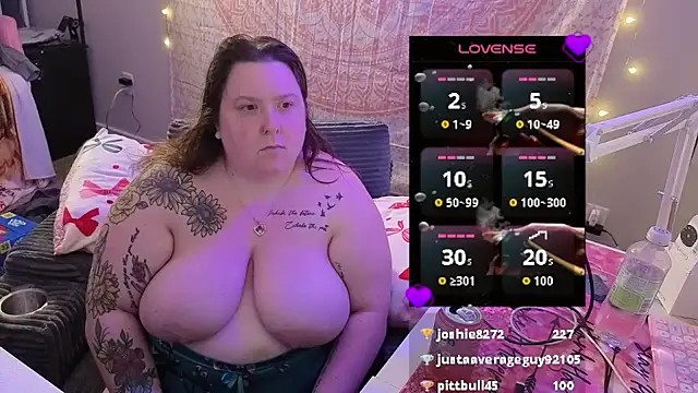 Snapshot of brookenicole3003 chatting on April 2026 02:47:01 AM brookenicole3003 online show from April 2026 02:47:01 AM