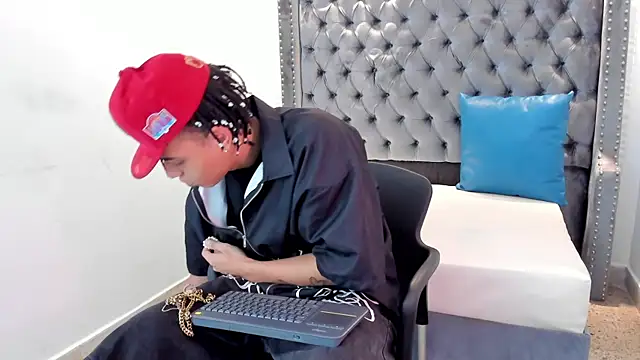 MARSHALL SPENCER online show from November 2025 01:15:01 PM