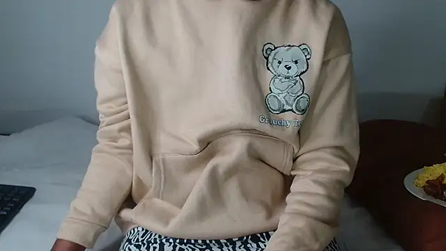 AshleyT255 online show from September 2025 06:24:02 PM