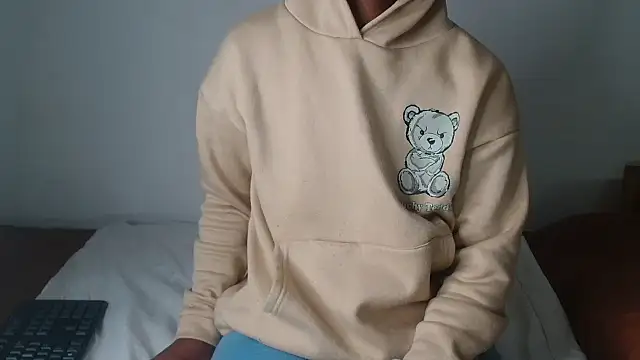 AshleyT255 online show from October 2025 06:14:02 PM