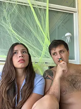 Snapshot of emmablog chatting on October 2025 09:16:01 PM emmablog online show from October 2025 09:16:01 PM