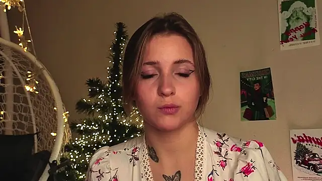 LoveSeekins online show from January 2026 07:28:02 PM