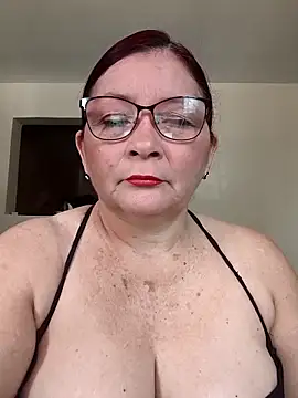 Snapshot of marfil_milf chatting on April 2026 01:58:02 PM marfil milf online show from April 2026 01:58:02 PM