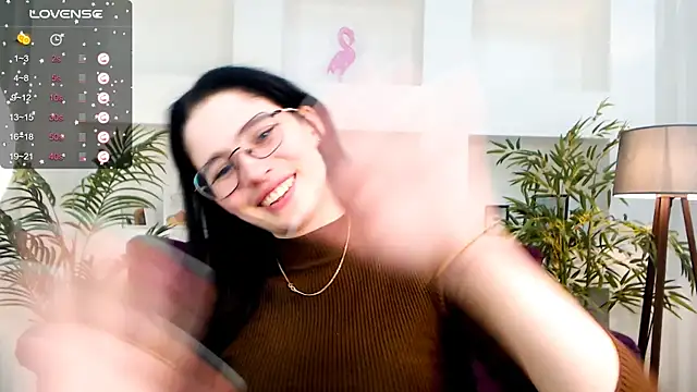 Charming Mysteriousss online show from April 2026 01:24:02 PM