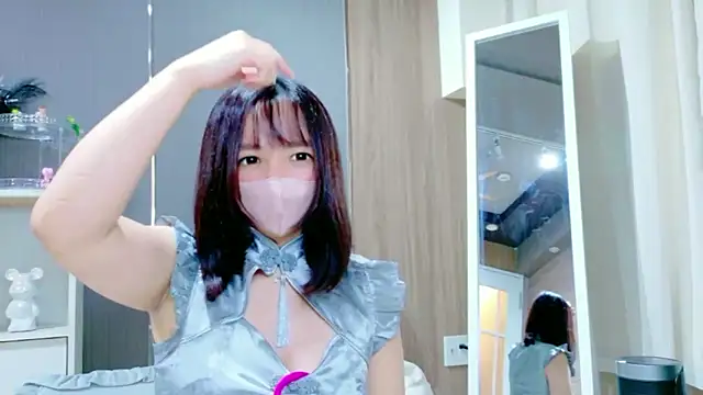 Mei-ch online show from December 2025 09:03:01 AM