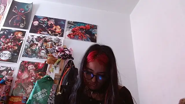 carolinerue online show from January 2026 04:20:02 PM