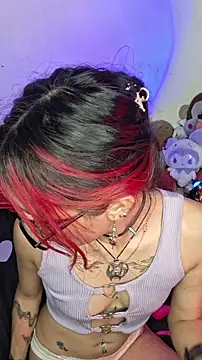 carolinerue online show from March 2026 01:15:01 PM