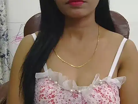 MISS SOMIYA online show from November 2025 02:11:01 PM