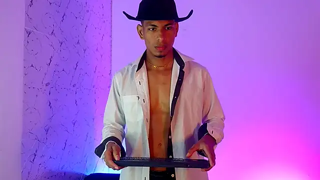 Snapshot of lorian_vikel chatting on February 2026 10:32:01 PM lorian vikel online show from February 2026 10:32:01 PM