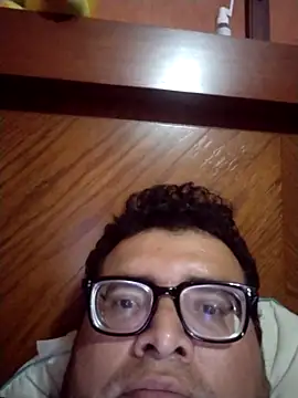 Santiagoqro85 online show from October 2025 03:07:02 AM