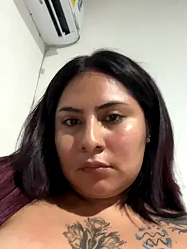 Edalyn29 online show from January 2026 06:50:02 AM