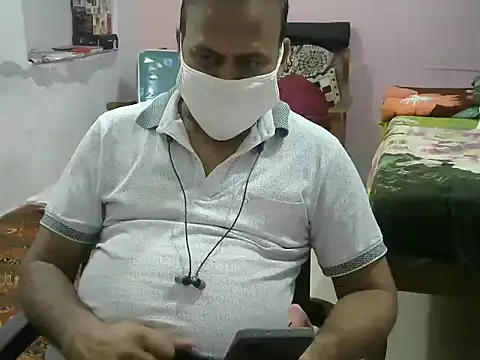 Famit025 online show from February 2026 06:15:02 PM