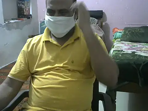 Famit025 online show from February 2026 06:03:02 PM