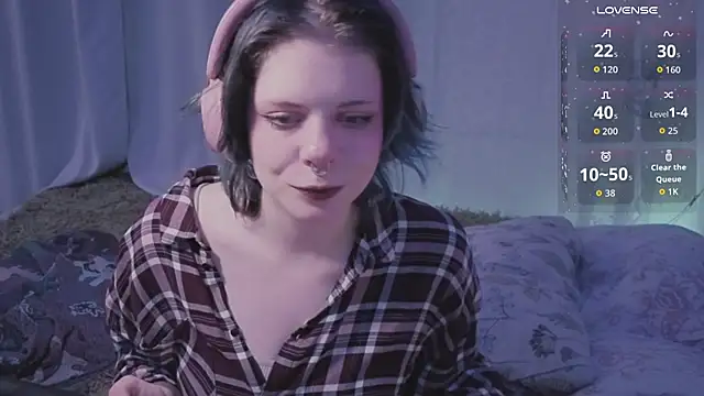 Snapshot of Alice_Zev chatting on May 2026 12:37:01 AM Alice Zev online show from May 2026 12:37:01 AM