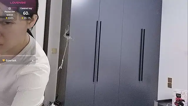 luckckcj online show from October 2025 08:33:01 AM