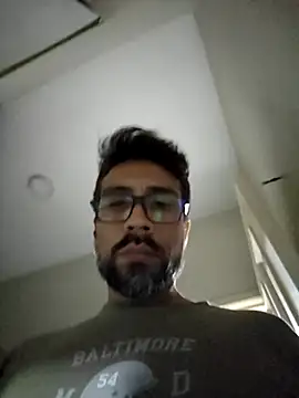 Mac50rus online show from September 2025 05:18:01 AM