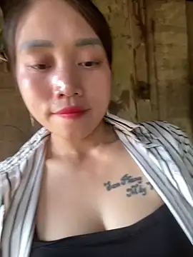 chipp-bong online show from March 2026 04:18:01 AM