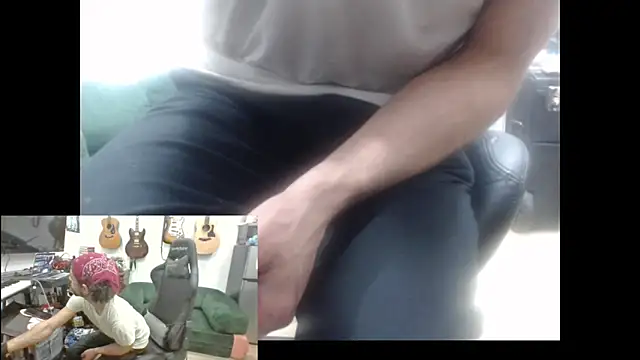 Snapshot of Stringin69 chatting on February 2026 07:26:01 AM Stringin69 online show from February 2026 07:26:01 AM