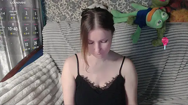 Snapshot of LesanaMagic chatting on May 2026 06:24:01 PM LesanaMagic online show from May 2026 06:24:01 PM