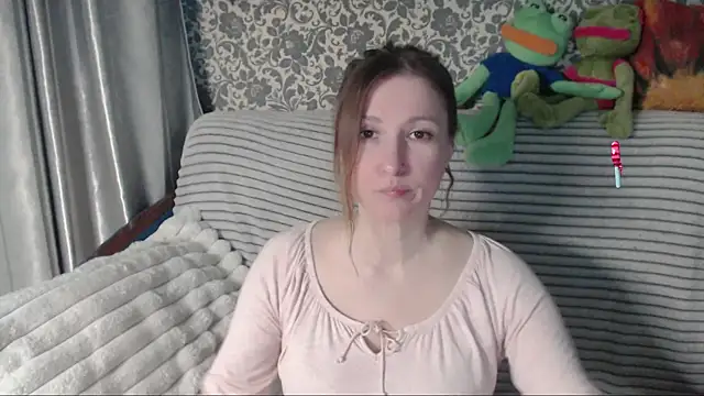 Snapshot of LesanaMagic chatting on May 2026 06:34:02 PM LesanaMagic online show from May 2026 06:34:02 PM