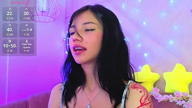 Snapshot of april_bennett chatting on June 2026 01:20:02 PM april bennett online show from June 2026 01:20:02 PM