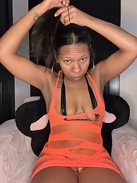 Snapshot of __suki chatting on October 2025 08:48:01 AM suki online show from October 2025 08:48:01 AM