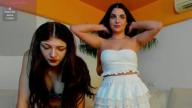 dark summer online show from September 2025 01:21:01 PM