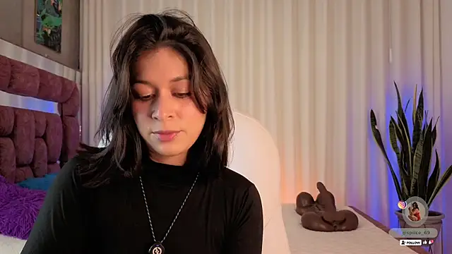 NatySpiice1 online show from March 2026 10:42:01 PM