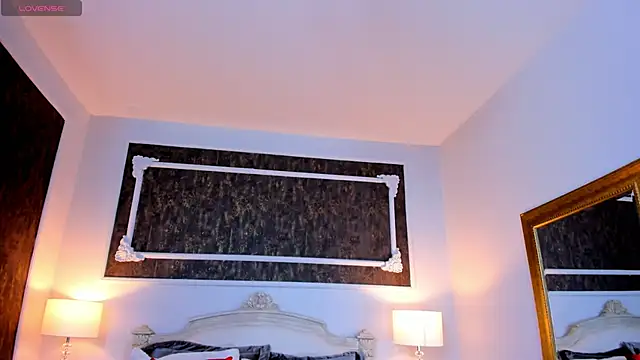 SharonBonet online show from October 2025 11:08:02 AM