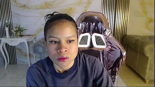 catalina5 s online show from February 2026 01:01:02 PM