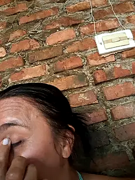 Lucerito-Hot online show from September 2025 12:20:01 PM