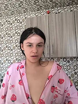 Snapshot of Daniela-rosee chatting on July 2026 08:01:01 PM Daniela-rosee online show from July 2026 08:01:01 PM