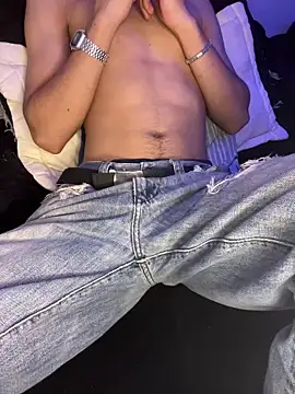 Boyxcock7 online show from October 2025 09:36:02 PM