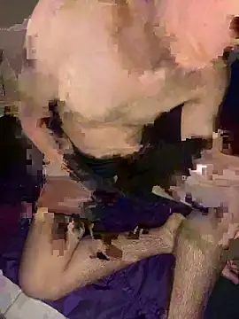 DuyPhat05 online show from November 2025 03:57:01 PM