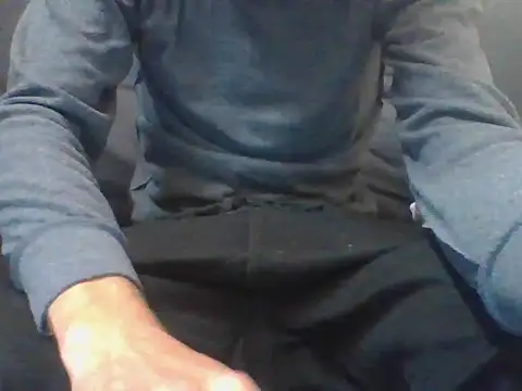 Sillycatfish online show from March 2026 05:35:01 PM