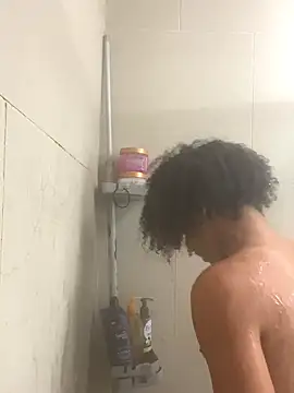 Snapshot of Cartyiii chatting on October 2025 02:33:01 AM Cartyiii online show from October 2025 02:33:01 AM