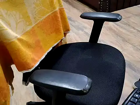 Snapshot of ZoroArcher chatting on September 2025 05:50:01 PM ZoroArcher online show from September 2025 05:50:01 PM