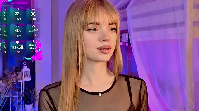 FlexyFox online show from July 2026 02:13:01 PM