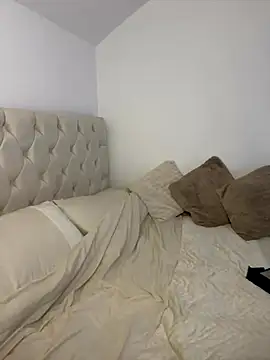 SexySaraxxoo online show from October 2025 08:53:02 PM