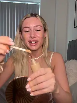 SexySaraxxoo online show from February 2026 11:25:01 AM