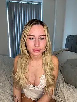 SexySaraxxoo online show from March 2026 10:55:01 AM