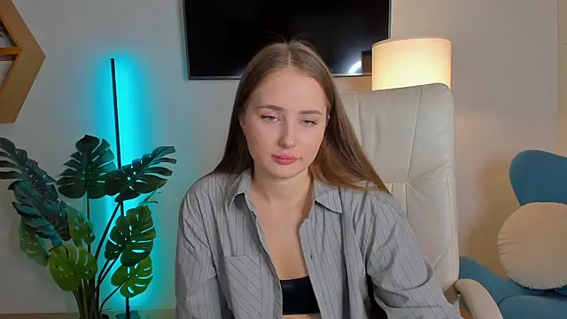 Sweet  Amily online show from September 2025 12:16:01 PM