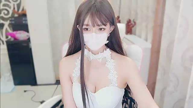 Aurora-77 online show from October 2025 03:25:01 PM