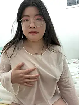 xxwang20 online show from March 2026 06:03:01 PM