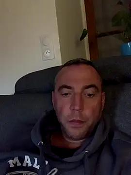 Marronglace1 online show from October 2025 06:03:01 AM