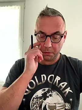 Marronglace1 online show from January 2026 11:48:01 AM