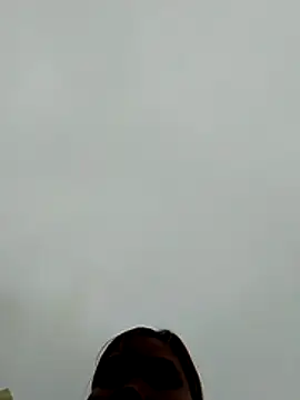 Snapshot of Huyen_x chatting on March 2026 05:57:01 AM Huyen x online show from March 2026 05:57:01 AM