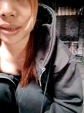 Snapshot of Huyen_x chatting on March 2026 01:44:01 AM Huyen x online show from March 2026 01:44:01 AM