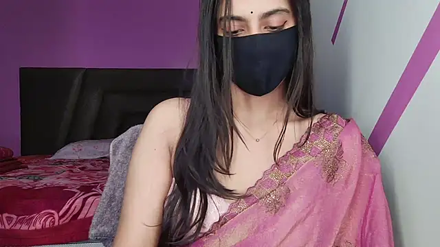 Snapshot of Tanya-mittal chatting on February 2026 06:13:01 PM Tanya-mittal online show from February 2026 06:13:01 PM